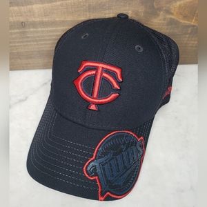 New Era Minnesota Twins baseball fitted mesh back hat size medium/large